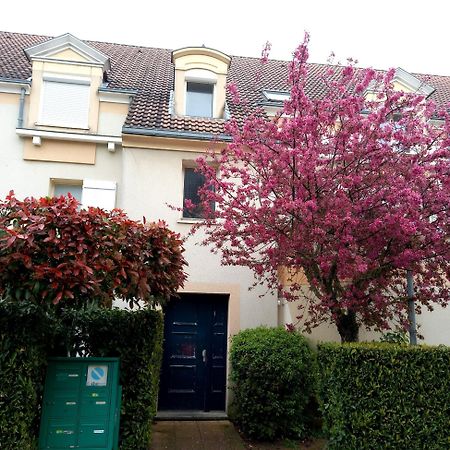 Location Chambre Double Dans Appartement - Cergy Exteriör bild