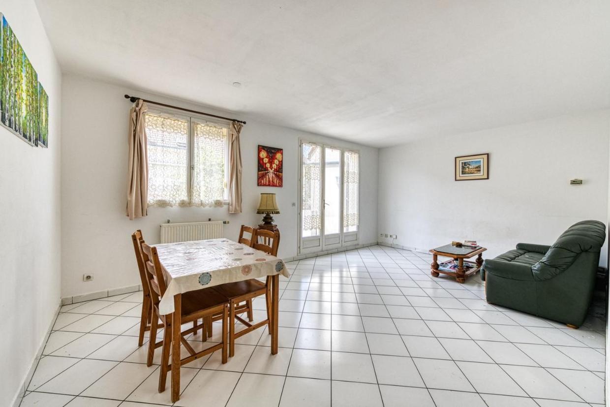 Location Chambre Double Dans Appartement - Cergy Exteriör bild
